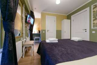 Гостиница Арт Авеню Санкт-Петербург Улучшенный Двухместный (одна двуспальная или две односпальных кровати)-2