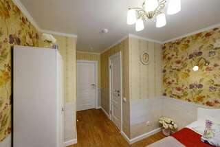 Гостиница Арт Авеню Санкт-Петербург Улучшенный Двухместный (одна двуспальная или две односпальных кровати)-12