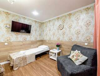 Гостиница Арт Авеню Санкт-Петербург Семейный номер (подходит для людей с ограниченными физическими возможностями)-8